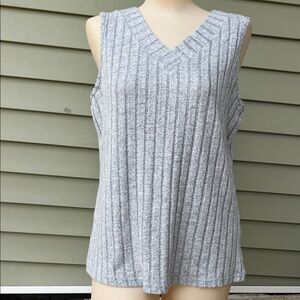 New Gray Ribbed Sleeveless Top